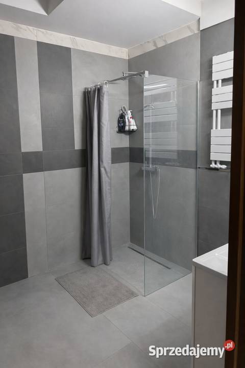 JACHRANKA wolnostojący z garażem na 2 auta 142 m