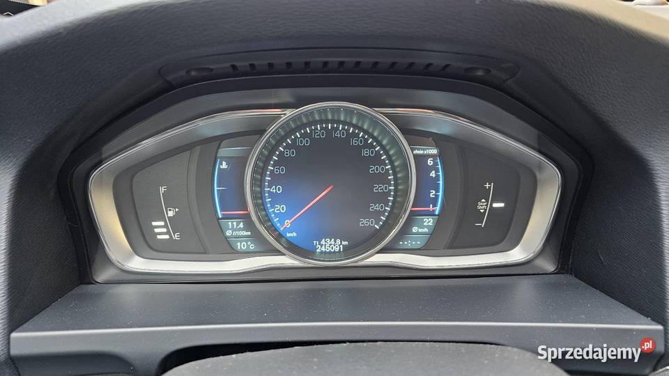 Volvo S60 16T T3 150 RDesign SUMMUM Hak Lifcie ESP S60 Zarszyn sprzedam