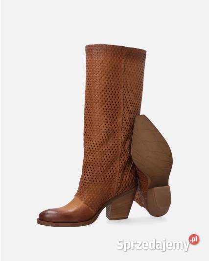 Kozaki skórzane damskie o fasonie kowbojek Świdnica