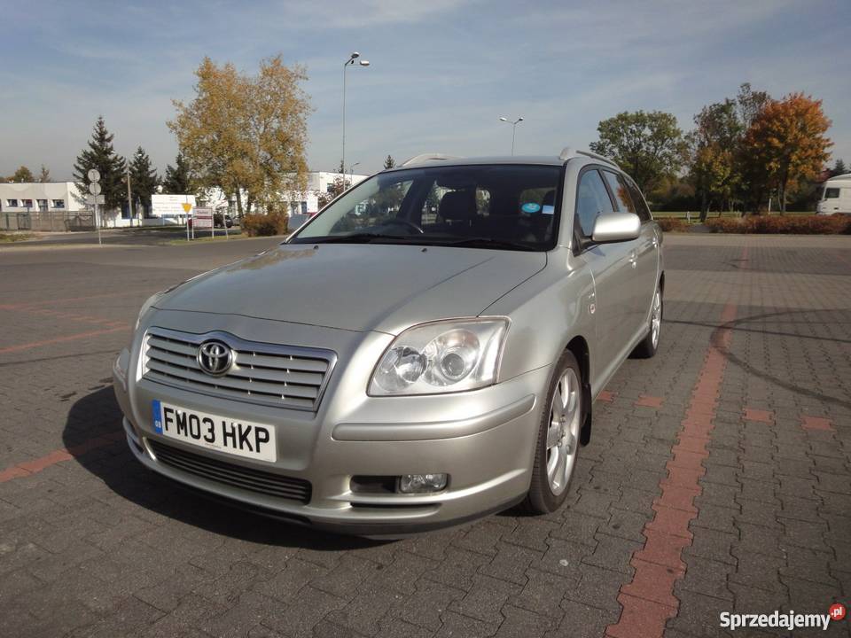 OKAZJA Anglik Toyota Avensis 20 benzyna 2003r Zelów