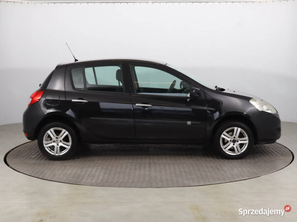 Renault Clio 12 TCe Bielany Wrocławskie