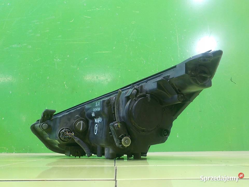 HYUNDAI ix35 I LIFT 20 CRDI 14r 5D XENON lampa Suków sprzedam