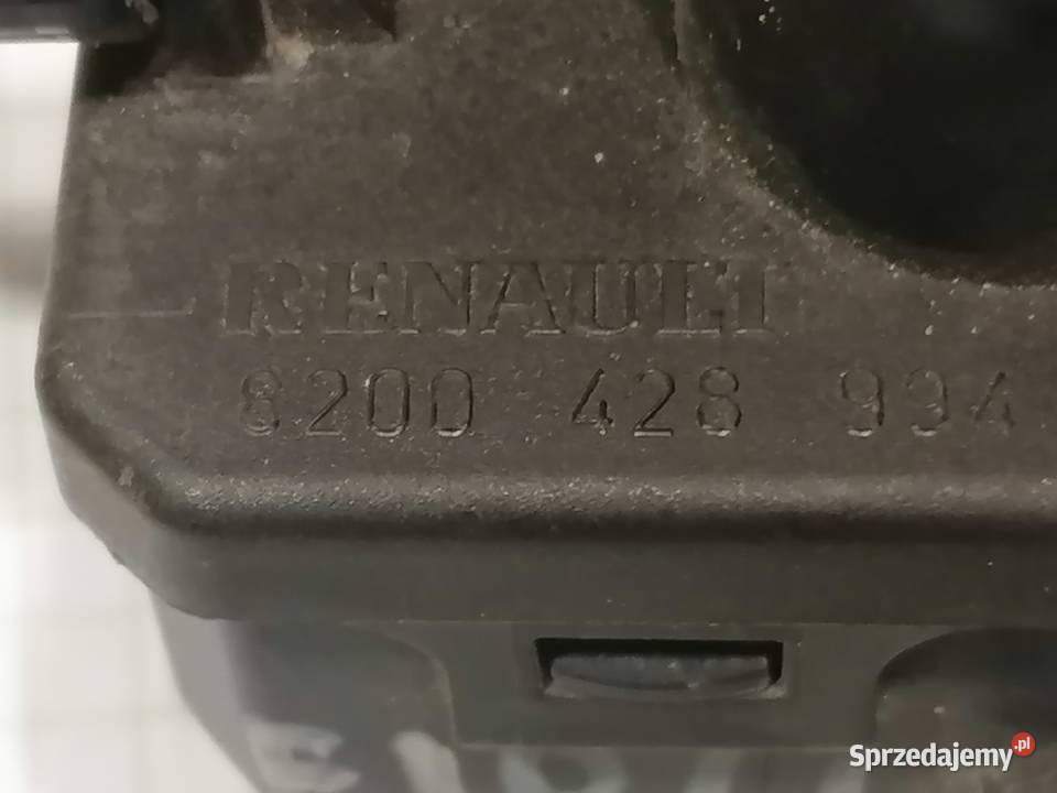 silniczek lampy 8200428994 Renault Scenic 2 Clio łódzkie Piotrków Trybunalski