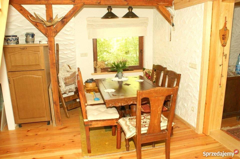 Dom na Suwalszczyźnie w okolicach Gib asfalt Giby