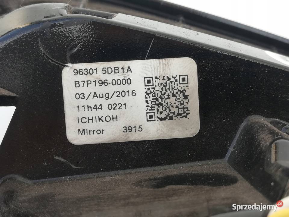 LUSTERKO ZEWNĘTRZNE PRAWE INFINITI Q30 QX30 wielkopolskie Nowy Tomyśl