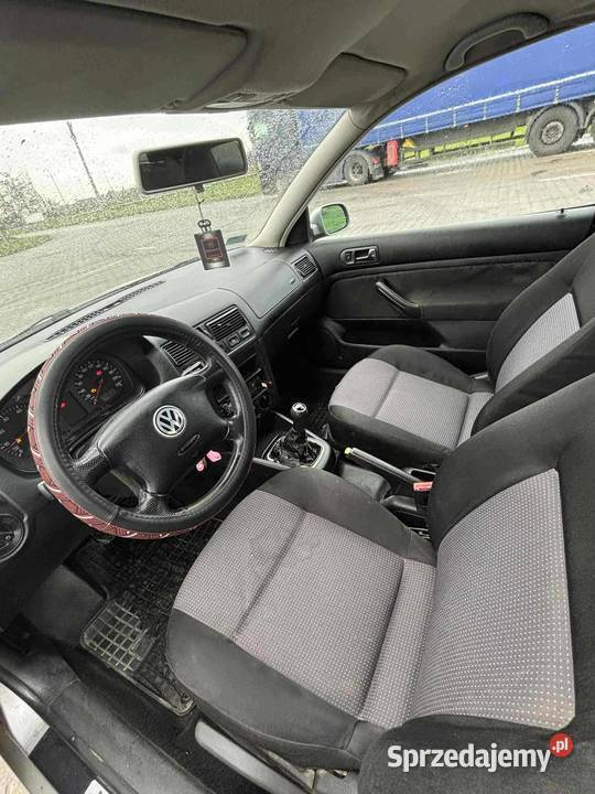 Sprzedam golf IV Volkswagen Wawrzeńczyce sprzedam