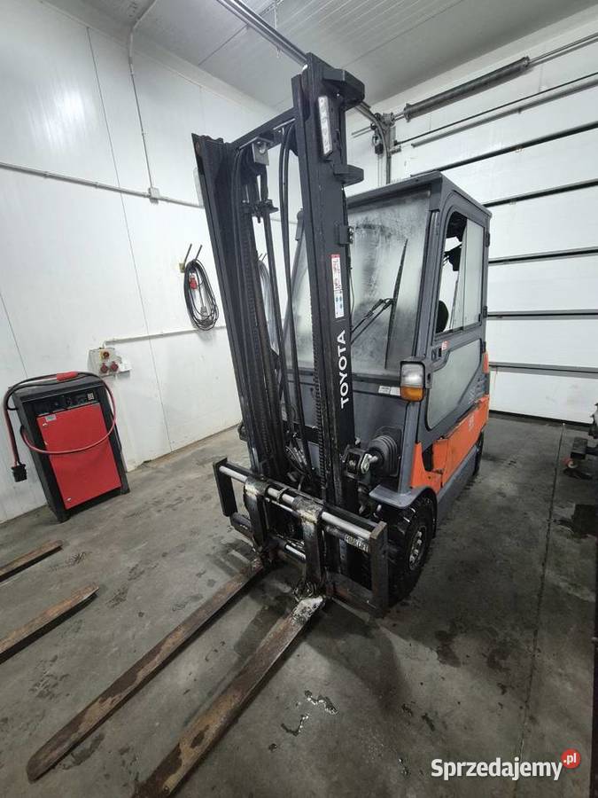Wózek widłowy Toyota 7FBMF25 elektryczny Szańków