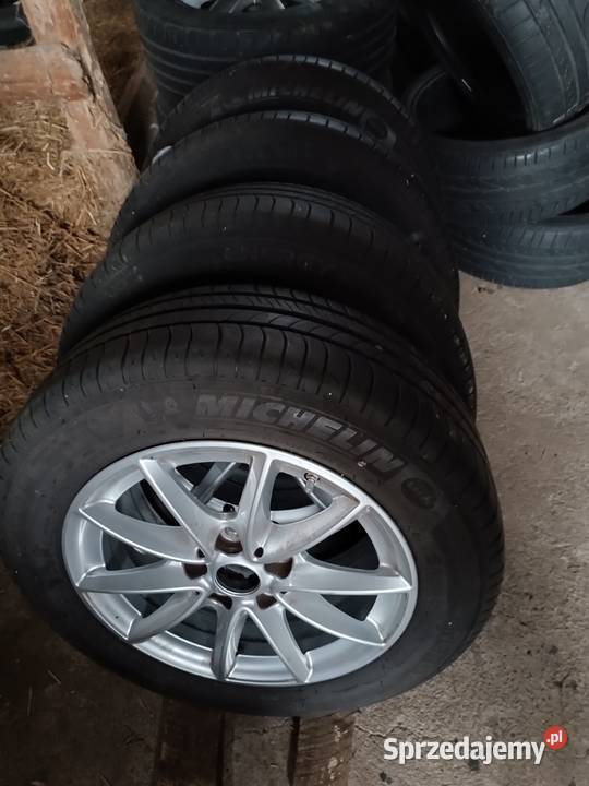 Koła felgi aluminiowe 5112 r16 z BMW g30 Górzno