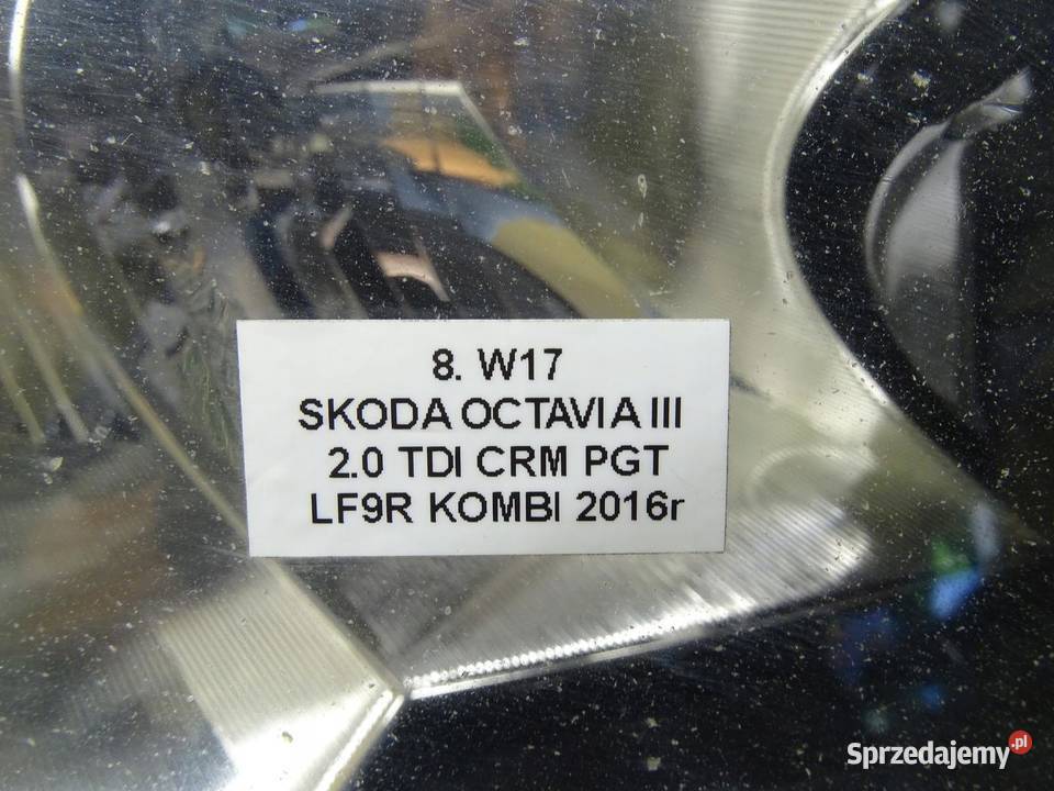 LAMPA REFLEKTOR PRAWA PRAWY PRZÓD PRZEDNIA SKODA sprzedam