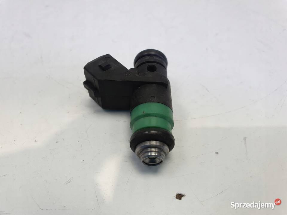 Renault Megane II 20 16V WTRYSKIWACZ wtrysk Janów