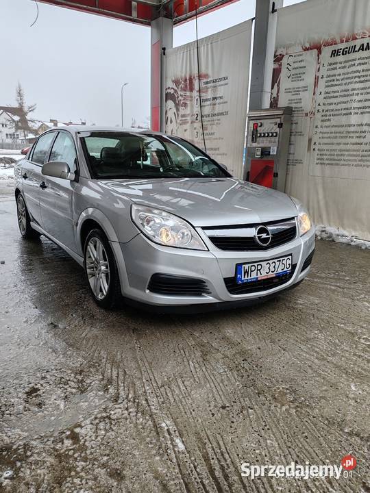 Opel Vectra C lift 18 benzyna gaz LPG 4/5 Zielonka