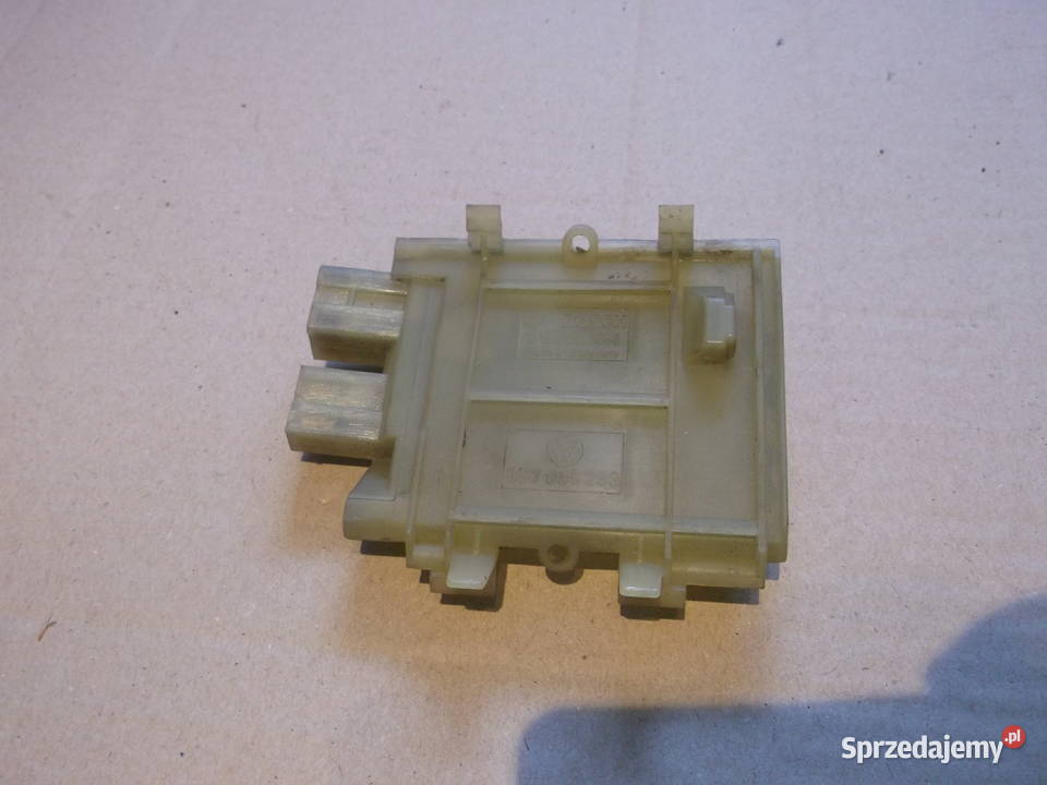 Opornik wentylatora Volkswagen Passat B3 GT G60 Motoryzacja Sobieska Wola Pierwsza sprzedam