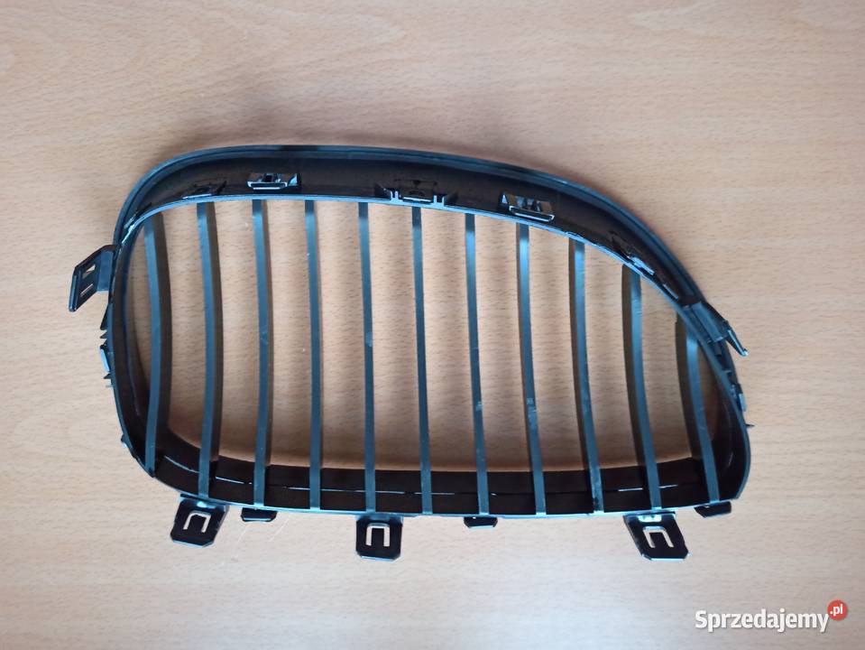 BMW E60 E61 czarny połysk nerki grill atrapa osobowe łódzkie sprzedam