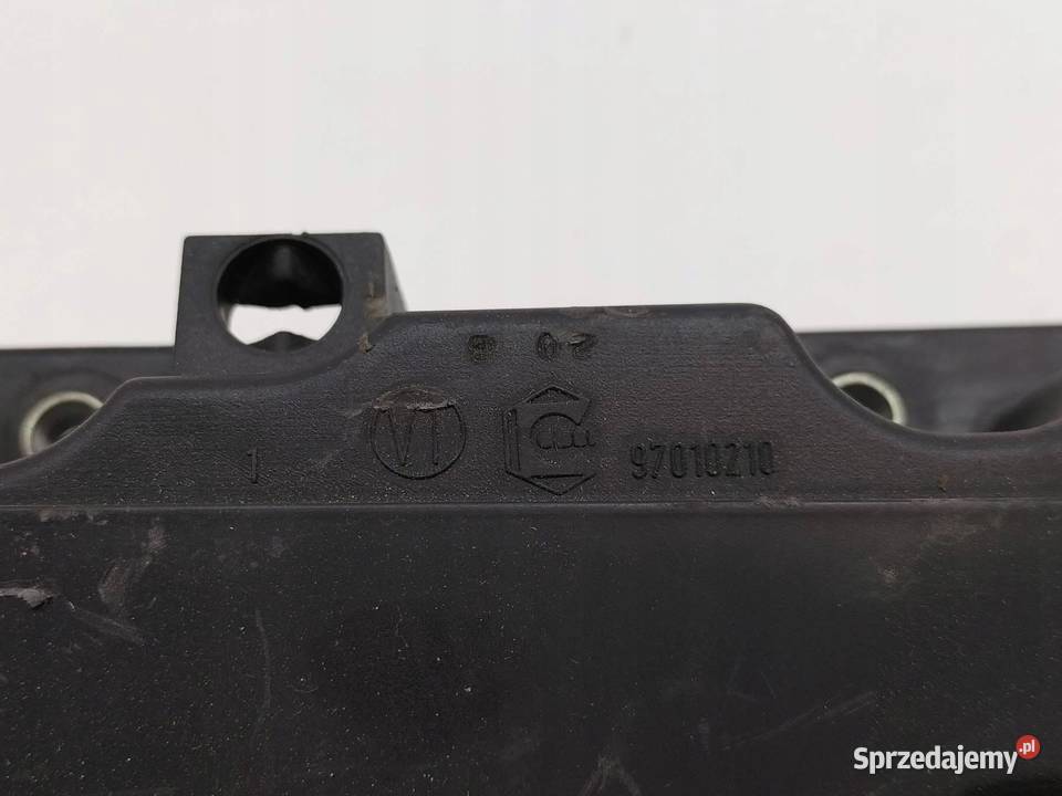 POKRYWA ZAWORÓW 9635789980 18 16V Citroen Xsara sprzedam