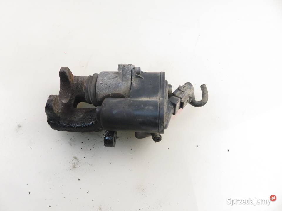 ZACISK PRAWY TYŁ VW PASSAT B6 Variant 3C5 19 TDI