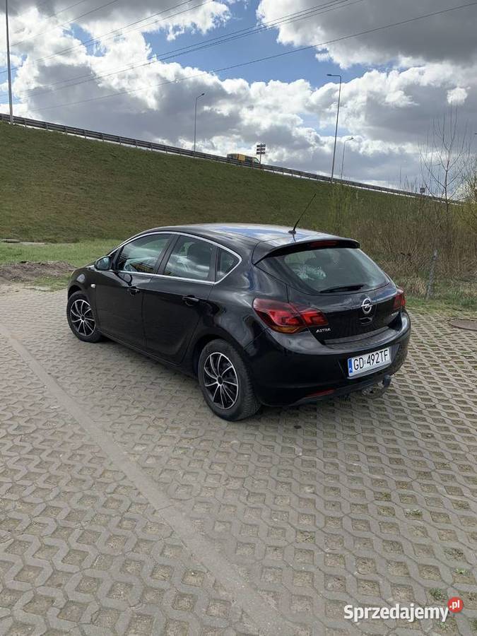 Opel astra j 2012