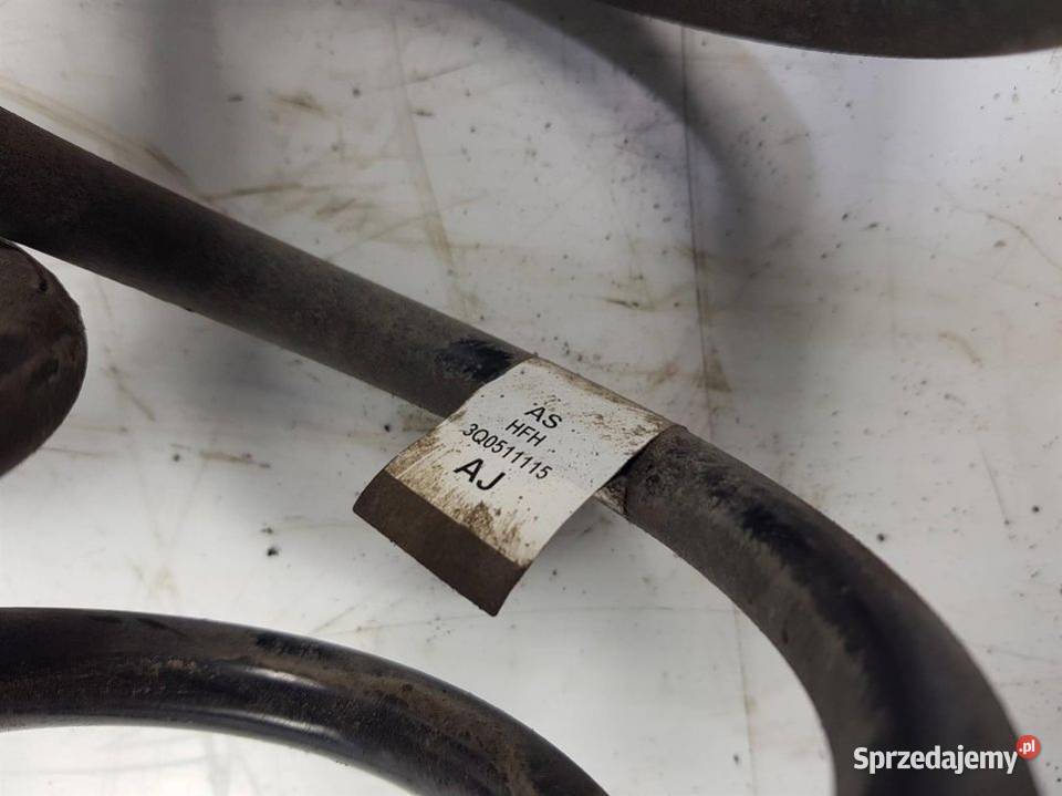 SPRĘŻYNA TYŁ VOLKSWAGEN PASSAT B8 3Q0511115AJ Lipno