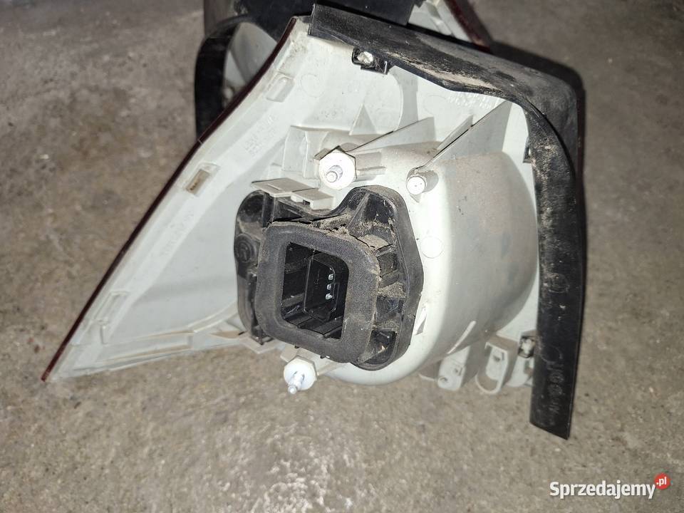 Lampa tyl GOLFA V 35d ladna