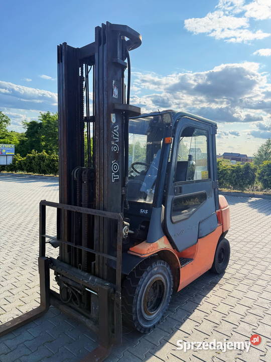 wózek widłowy TOYOTA 427FG25 LPG 2500 Triplex Działoszyn sprzedam