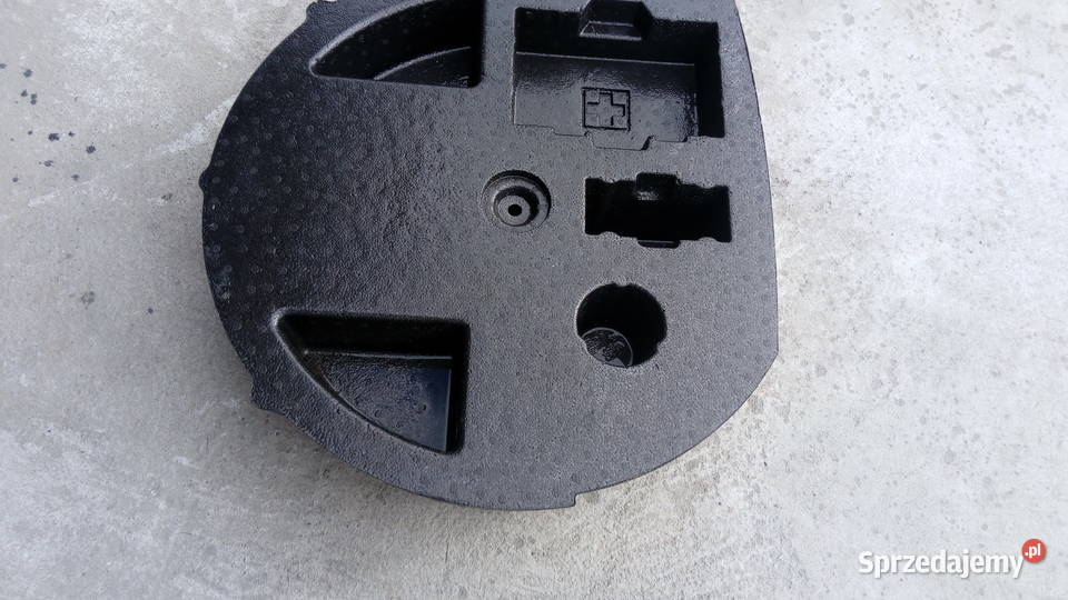 Koło piana bagażnika Nissan Tarnów sprzedam