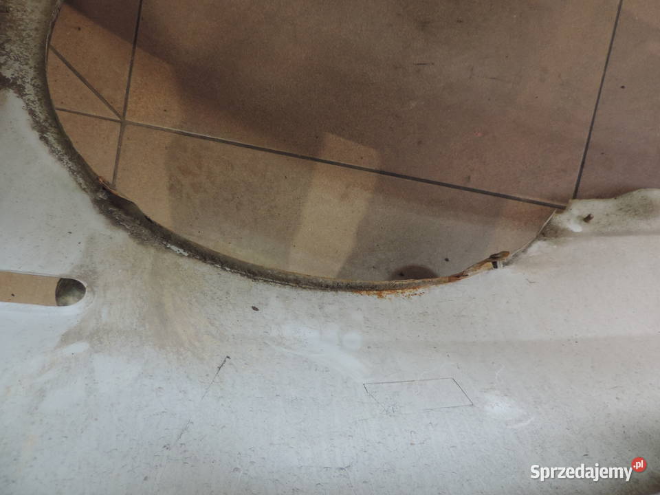 VW POLO 3 III CLASSIC BŁOTNIK PRZEDNI PRAWY osobowe Nowy Sącz