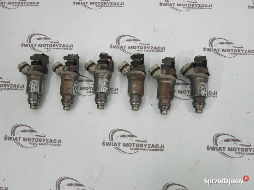 PAJERO 30 B V6 97r wtryskiwacz wtrysk 1955005670 sprzedam