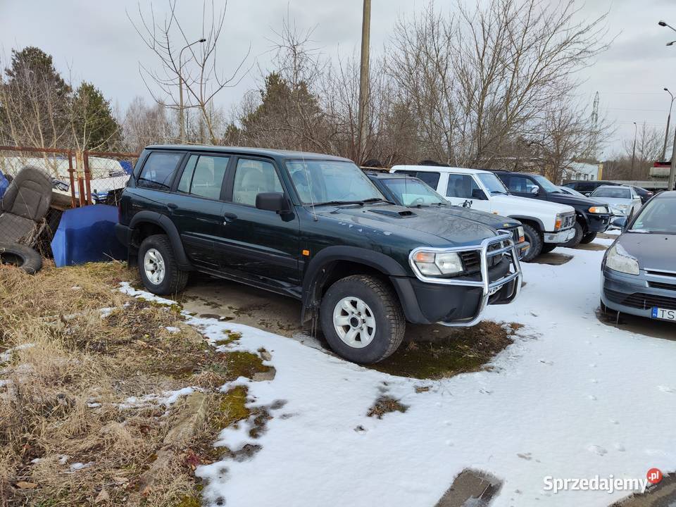 Nissan Patrol Y61 28 Tdi 129 7Osobowy klimatyzacja Patrol Ostrowiec Świętokrzyski