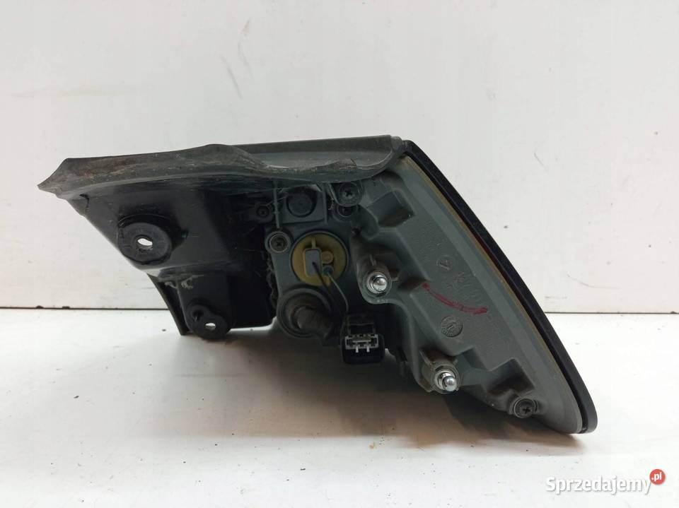 LAMPA TYŁ LEWA EU 68102909AF Jeep Cherokee V