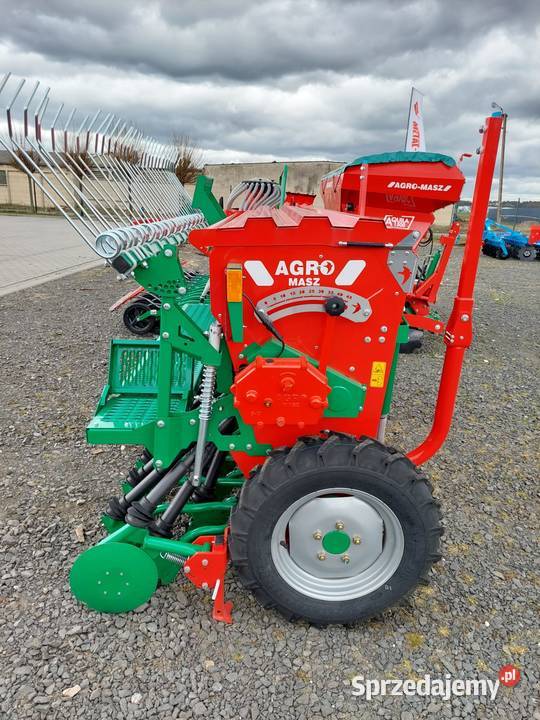 Siewnik stopkowy 27 m AgroMasz Olesno