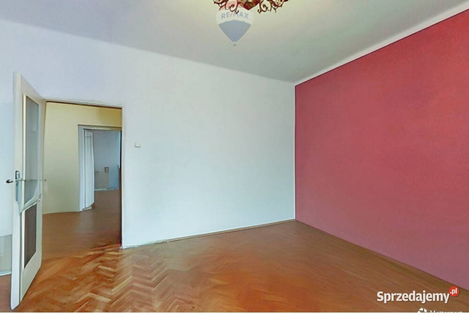 Dom mieszkalnousługowy do generalnego remontu Brzeźnica