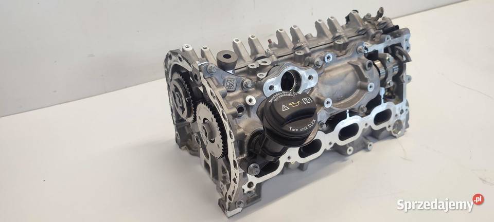 MERCEDES W247 GŁOWICA CYLINDRÓW ZAWORY osobowe