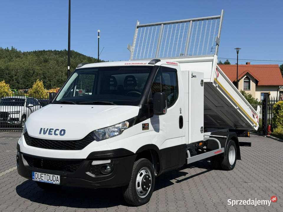 Iveco Daily 35C15 50C15 DMC 35t 30150 Wywrotka światła przeciwmgłowe świętokrzyskie Widełki