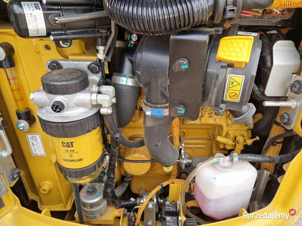 Minikoparka CAT 3016 2023r przebieg 300mtg Maszyny budowlane Ryżki