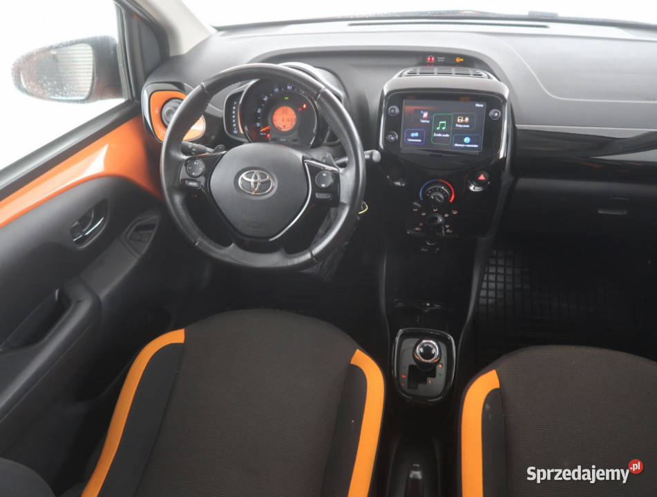 Toyota Aygo 10 VVTi Hatchback Bielany Wrocławskie