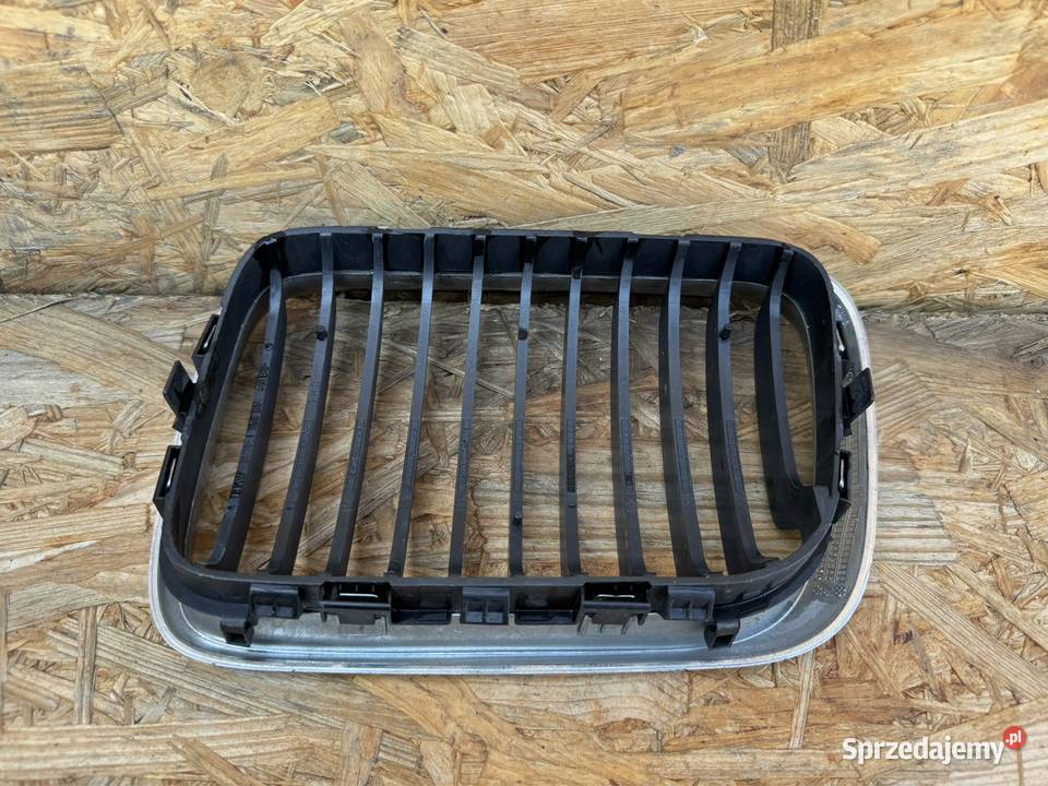 ATRAPA KRATKA GRILL NERKA PRAWA RH BMW 3 E36 wielkopolskie Międzychód