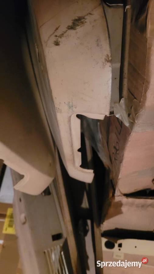 Fiat 125p125 błotnik przedni prawynowyoryginalny Radom