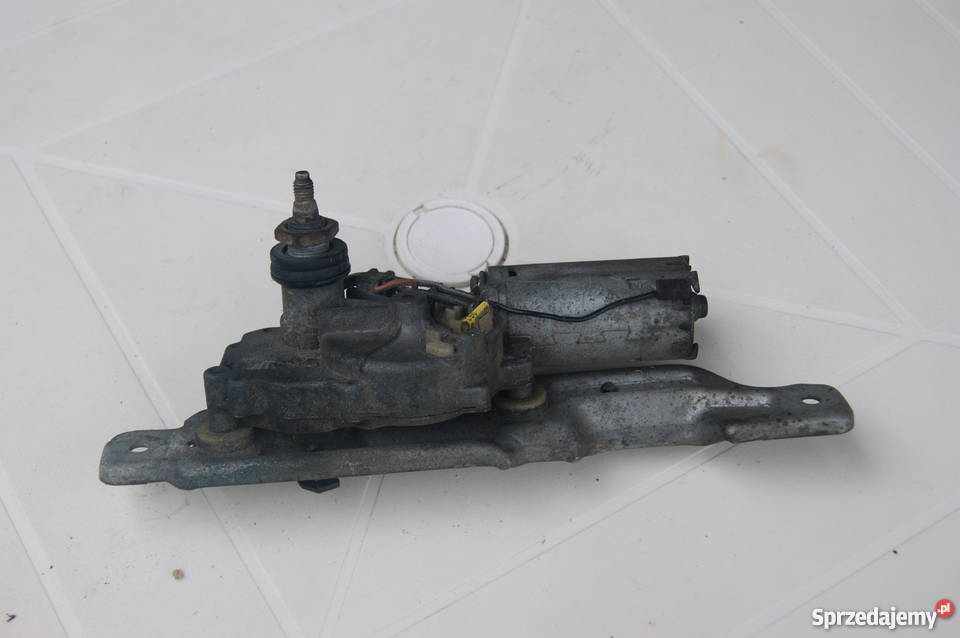 SILNIK WYCIERACZKI TYŁ GOLF 3 Układ elektryczny Błażowa sprzedam