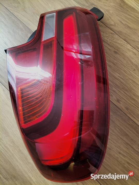 Lampa tylna lewa BMW 2 F22 F23 Led oryginał 2017 Chocianów
