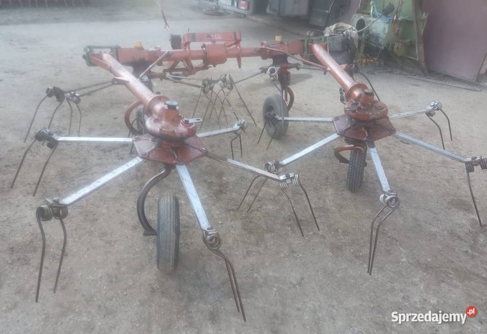 Przewracarka przetrząsacz karuzelowy Stoll Z500 Pisarzowa