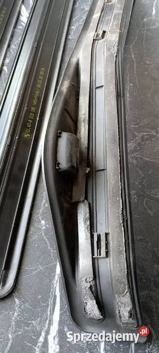 LISTWY PROGOWE WEWNĘTRZNE CHROMOWANE BMW E46 Poznań