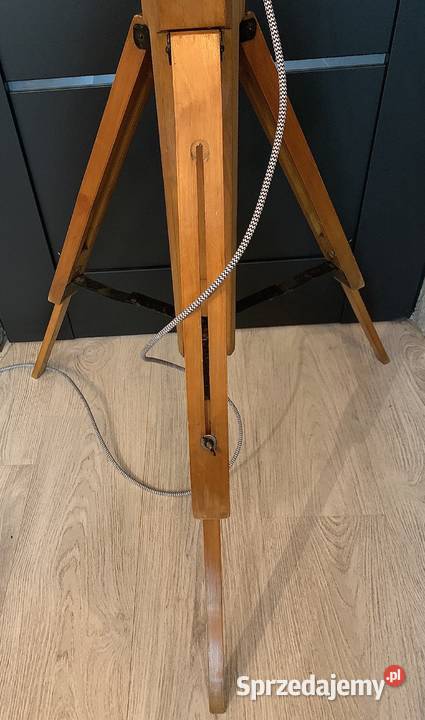Lampa loft Vintage teatralno filmowa PRL zabytek Poznań