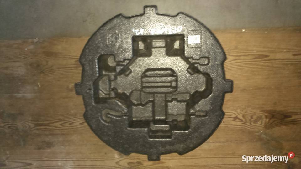 wkład w koło zapasowe Rok produkcji 2012 Kielce sprzedam