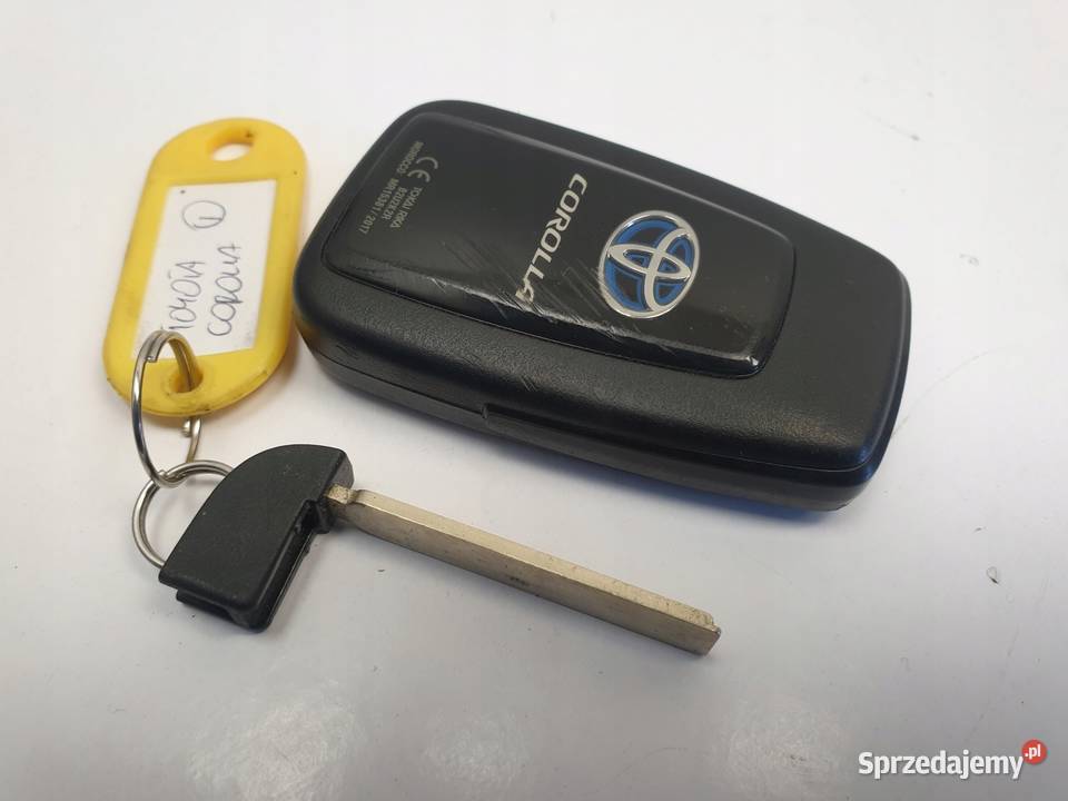 Toyota Corolla E21 KLUCZYK pilot MR15381 Janów