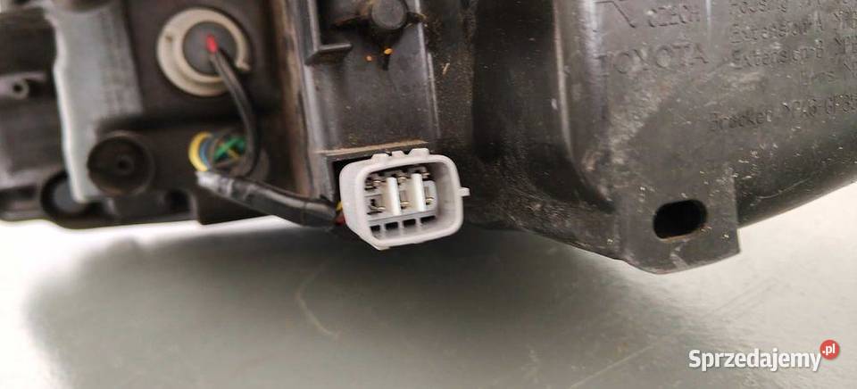Lampa Przod Toyota Yaris 3 III Lift Led 1317r