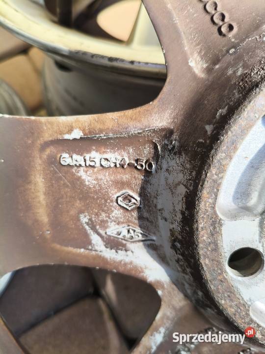 Sprzedam felgi aluminiowe do Renault 6Jx15 ch450 Samochodowe Krzywaczka