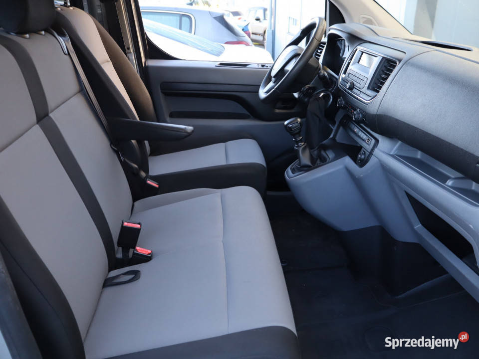 Peugeot Expert 16 BlueHDi Katowice