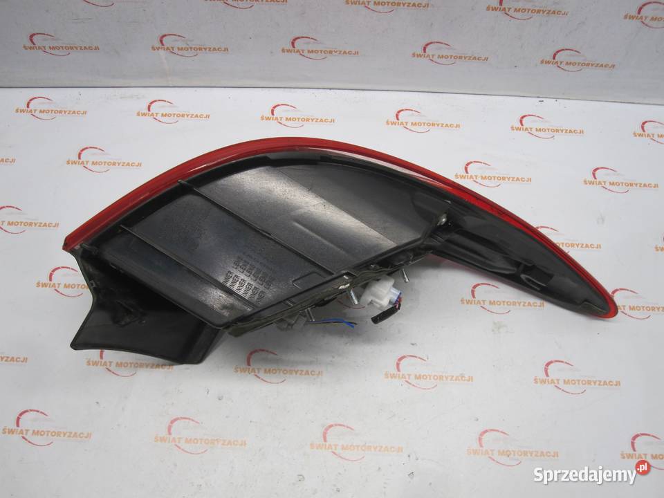 MAZDA 6 III GJ 22 D 16r lampa prawa tył 22065033