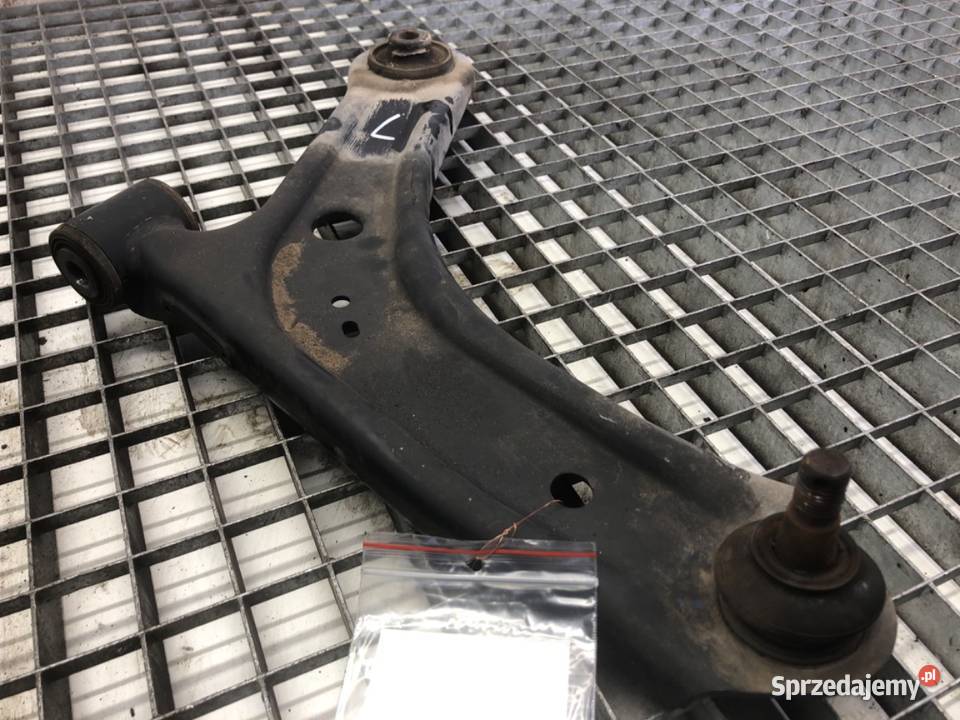 WAHACZ LEWY PRZÓD SUZUKI SX4 Crossover PRZEDNI Wahacze