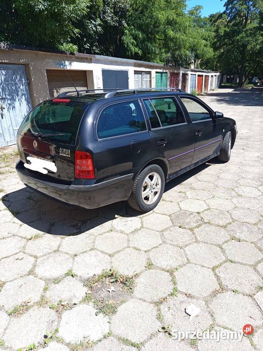 Sprzedam Skoda Octavia 20 benzyna benzyna Łódź sprzedam