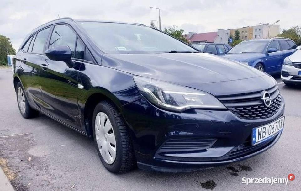 Opel Astra K Sports Tourer 16 cdti tanio elektrycznie ustawiane fotele sprzedam